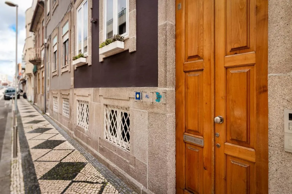  Porto's City Park & Surf Beach Rooms