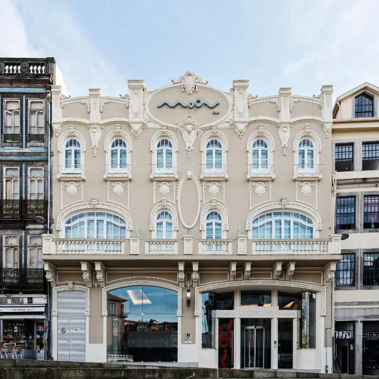 Moov Hotel Porto Centro 